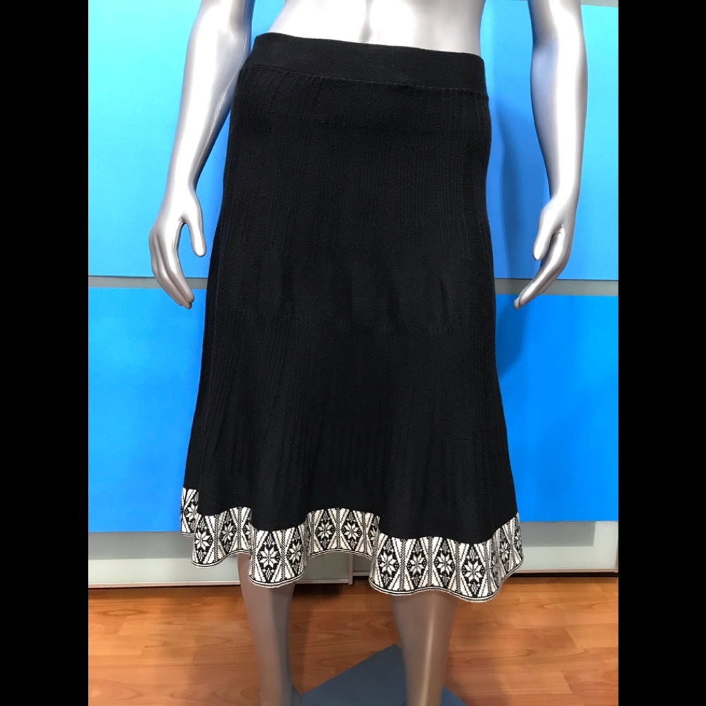 LAPIS • Classic Winter Trim Midi Skirt/ size (S)
